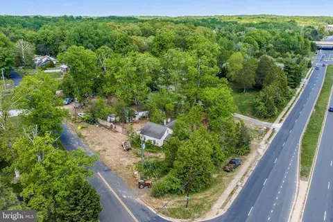 12224 Braddock Rd, Fairfax, VA 22030 photo 10