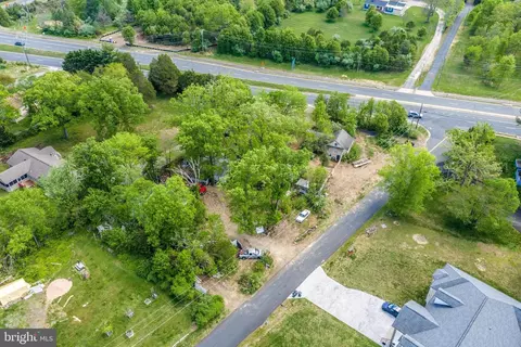 12224 Braddock Rd, Fairfax, VA 22030 photo 7