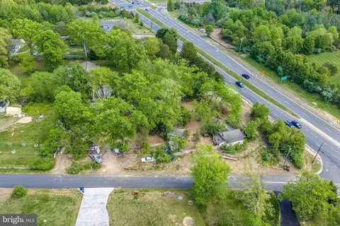 12224 Braddock Rd, Fairfax, VA 22030 photo 8
