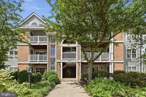 7508 Ashby Ln #E, Alexandria, VA 22315