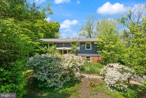 1608 Chain Bridge Rd, Mclean, VA 22101 photo 4