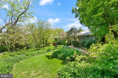 1608 Chain Bridge Rd, Mclean, VA 22101 photo 12