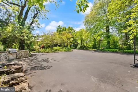 1608 Chain Bridge Rd, Mclean, VA 22101 photo 13
