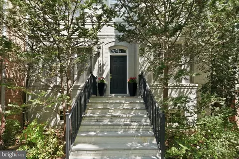1463 Evans Farm Dr, Mclean, VA 22101