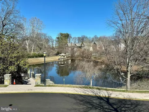 View/Area - 1463 Evans Farm Dr, Mclean, VA 22101 photo 1 of 1