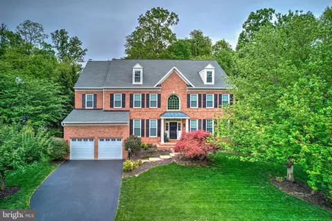12111 Walnut Branch Rd, Reston, VA 20194