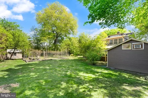1616 Chain Bridge Rd, Mclean, VA 22101 photo 6
