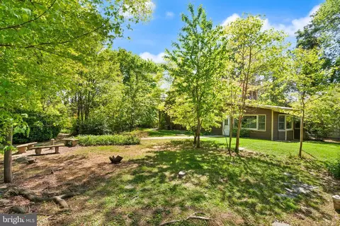 1616 Chain Bridge Rd, Mclean, VA 22101 photo 9