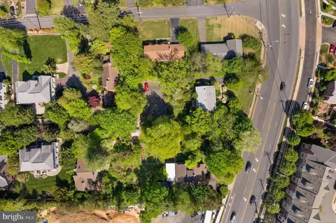 1600 Chain Bridge Rd, Mclean, VA 22101 photo 17