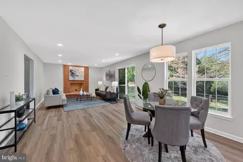 Dining - 2339 Colts Brook Dr, Reston, VA 20191 photo 4 of 4