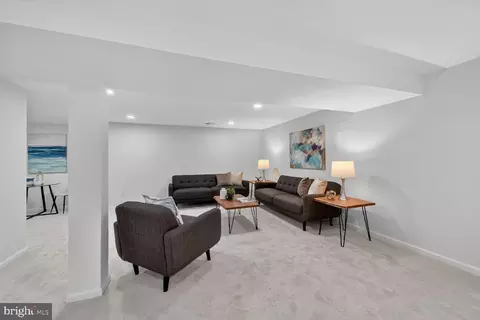 Living - 2339 Colts Brook Dr, Reston, VA 20191 photo 5 of 6