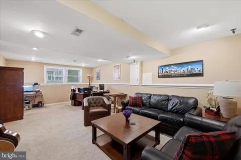 Other - 3824 Beech Down Dr, Chantilly, VA 20151 photo 10 of 14