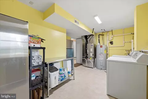 Other - 3824 Beech Down Dr, Chantilly, VA 20151 photo 11 of 14