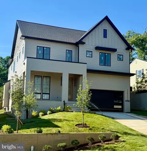 6908 Mount Daniel Dr, Falls Church, VA 22046