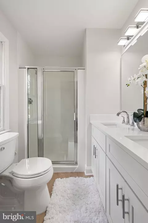 Bath - 4505 Briarton Dr, Chantilly, VA 20151 photo 1 of 6