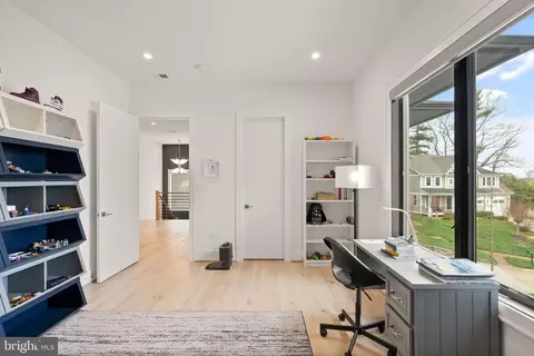 Other - 1054 Kinglet Ct, Mclean, VA 22101 photo 15 of 25