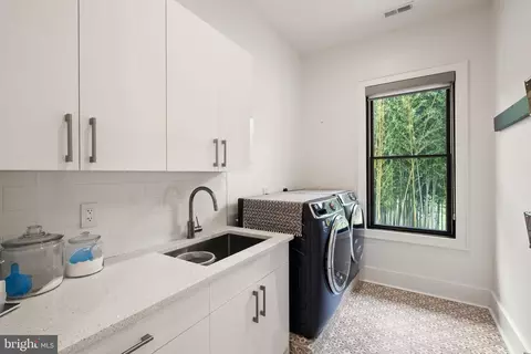 Other - 1054 Kinglet Ct, Mclean, VA 22101 photo 18 of 25