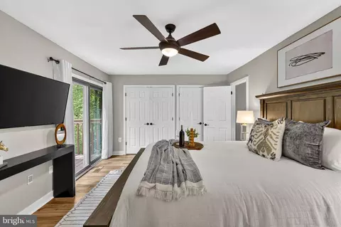 Bedroom - 1978 Winterport Cluster Cluster, Reston, VA 20191 photo 13 of 20