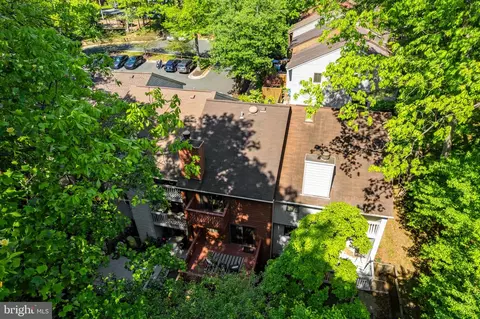 View/Area - 1978 Winterport Cluster Cluster, Reston, VA 20191 photo 2 of 5