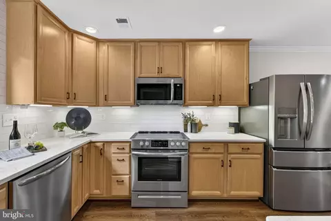 1978 Winterport Cluster Cluster, Reston, VA 20191