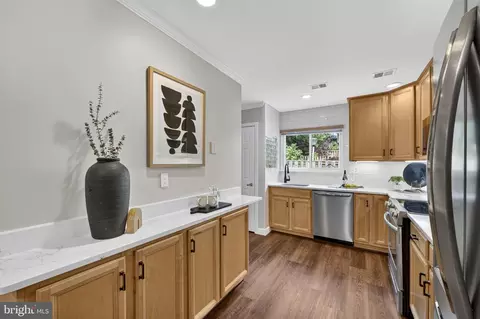 Kitchen - 1978 Winterport Cluster Cluster, Reston, VA 20191 photo 4 of 8