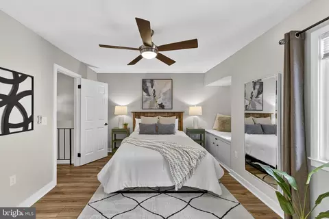 Bedroom - 1978 Winterport Cluster Cluster, Reston, VA 20191 photo 4 of 20