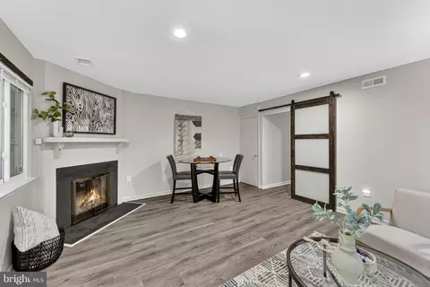 Living - 1978 Winterport Cluster Cluster, Reston, VA 20191 photo 2 of 3