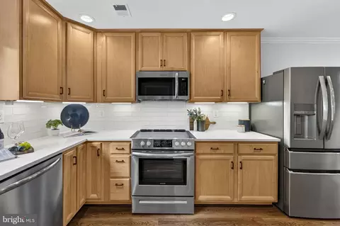 Kitchen - 1978 Winterport Cluster Cluster, Reston, VA 20191 photo 8 of 8