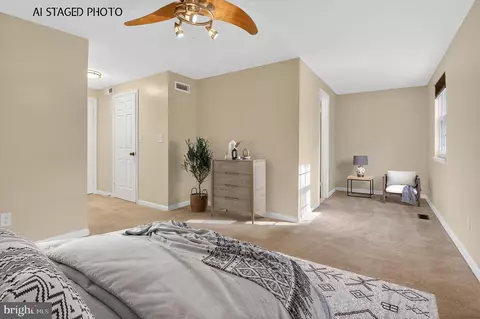 Other - 8923 Park Forest Dr, Springfield, VA 22152 photo 3 of 10
