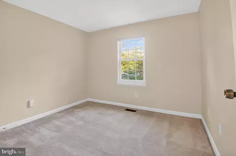 Bedroom - 8923 Park Forest Dr, Springfield, VA 22152 photo 6 of 6
