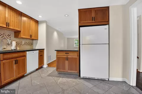 Kitchen - 8923 Park Forest Dr, Springfield, VA 22152 photo 3 of 3