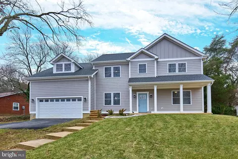 6323 Everglades Dr, Alexandria, VA 22312