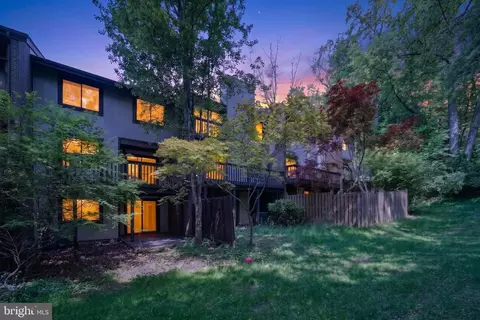 Exterior - 2173 Glencourse Ln, Reston, VA 20191 photo 1 of 3