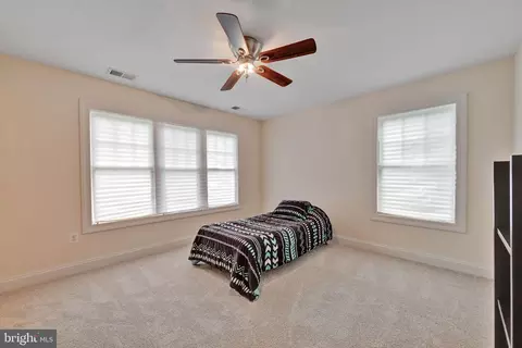 Bedroom - 6200 Hanover Ave, Springfield, VA 22150 photo 6 of 14