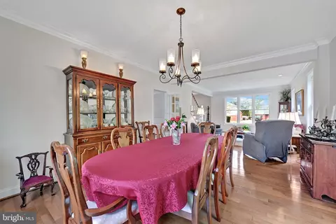 Dining - 6200 Hanover Ave, Springfield, VA 22150 photo 3 of 8
