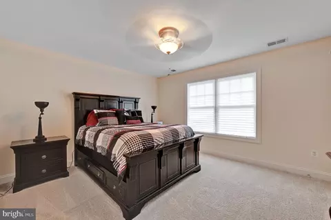 Bedroom - 6200 Hanover Ave, Springfield, VA 22150 photo 1 of 14