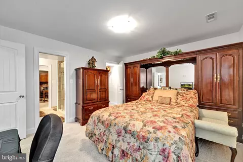 Bedroom - 6200 Hanover Ave, Springfield, VA 22150 photo 14 of 14
