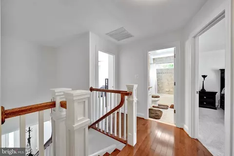 Entry Way - 6200 Hanover Ave, Springfield, VA 22150 photo 5 of 9