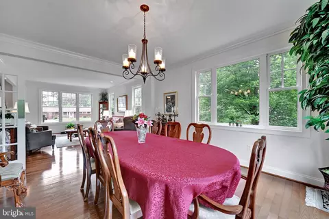 Dining - 6200 Hanover Ave, Springfield, VA 22150 photo 4 of 8