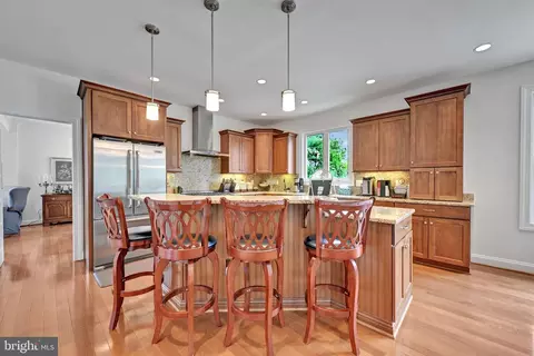 Kitchen - 6200 Hanover Ave, Springfield, VA 22150 photo 3 of 6