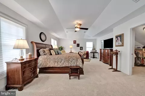 Bedroom - 6200 Hanover Ave, Springfield, VA 22150 photo 12 of 14