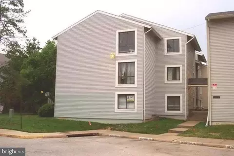 8601 B Sacramento Dr #01/8601B, Alexandria, VA 22309