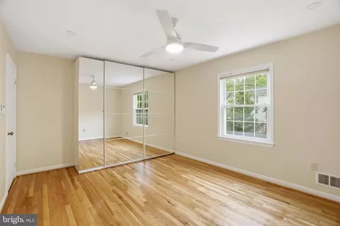 Bedroom - 9614 Percussion Way, Vienna, VA 22182 photo 4 of 6
