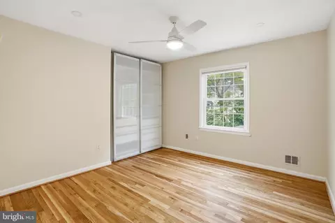Bedroom - 9614 Percussion Way, Vienna, VA 22182 photo 5 of 6