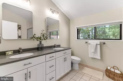 Bath - 10714 Midsummer Dr, Reston, VA 20191 photo 3 of 5