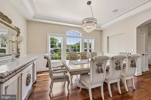 Dining - 7008 Hamel Hill Ct, Mclean, VA 22101 photo 2 of 5