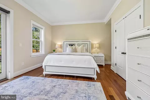 Bedroom - 7008 Hamel Hill Ct, Mclean, VA 22101 photo 1 of 13
