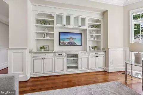 Other - 7008 Hamel Hill Ct, Mclean, VA 22101 photo 3 of 46