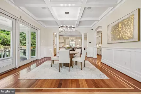 Dining - 7008 Hamel Hill Ct, Mclean, VA 22101 photo 5 of 5