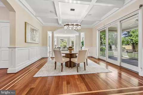 Dining - 7008 Hamel Hill Ct, Mclean, VA 22101 photo 3 of 5